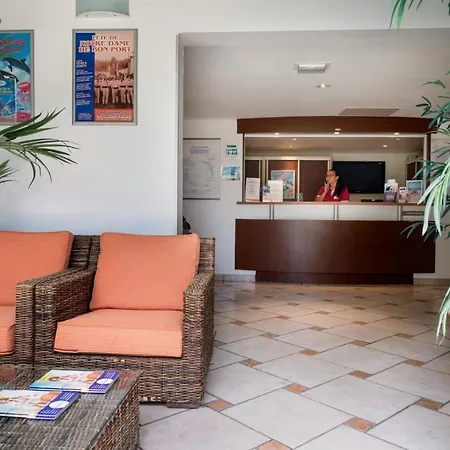 La Rostagne 2p 6p Sv Daire Antibes